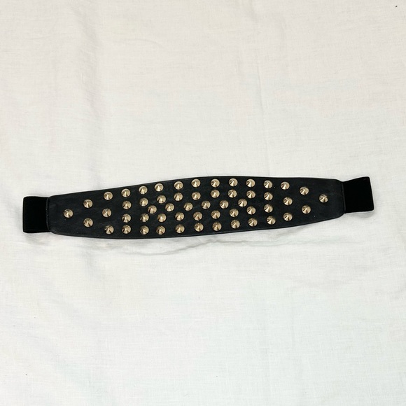 Faux Leather & Elastic Studded Belt - Picture 5 of 7